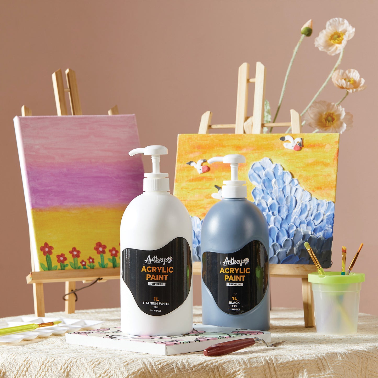 Black Acrylic Paint - 1L / 33.8 fl oz